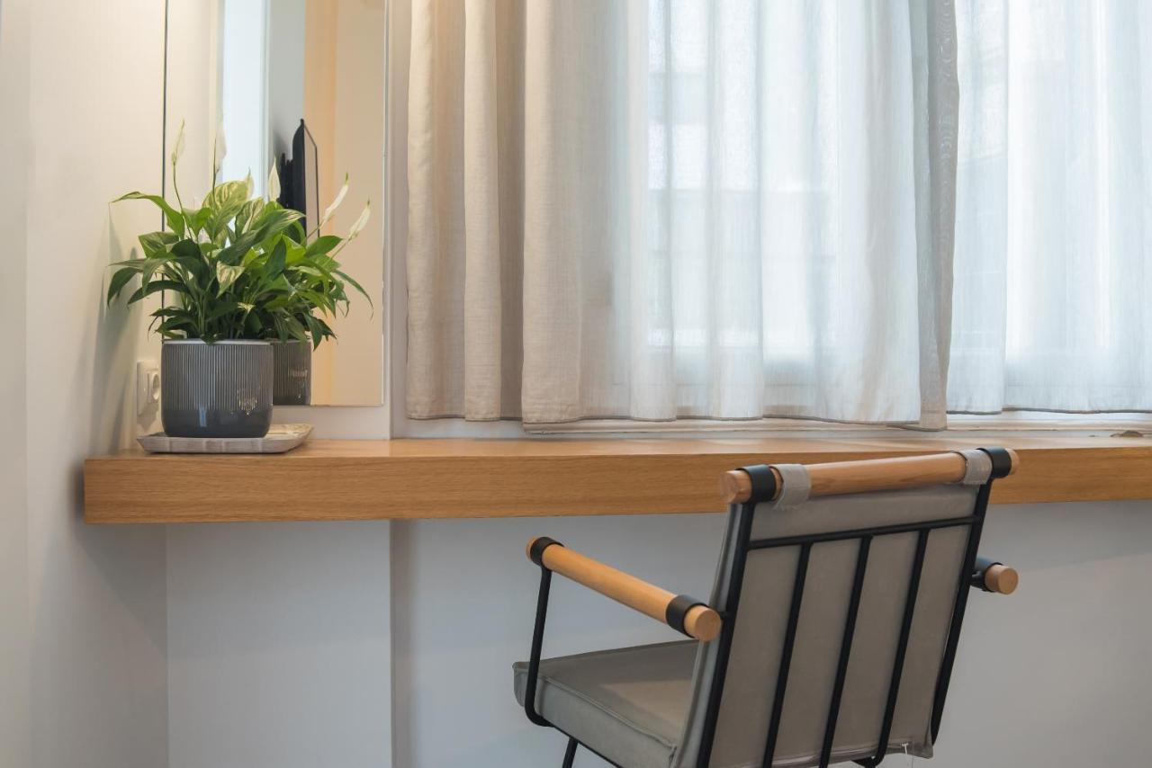 Monk Monastiraki Suites Ateny Zewnętrze zdjęcie