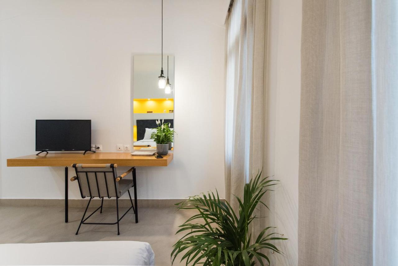 Monk Monastiraki Suites Ateny Zewnętrze zdjęcie