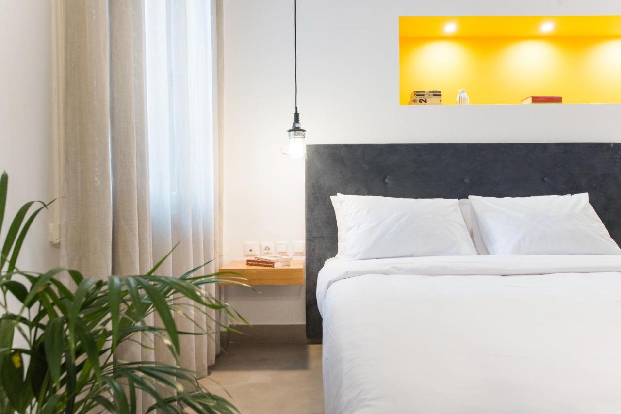 Monk Monastiraki Suites Ateny Zewnętrze zdjęcie